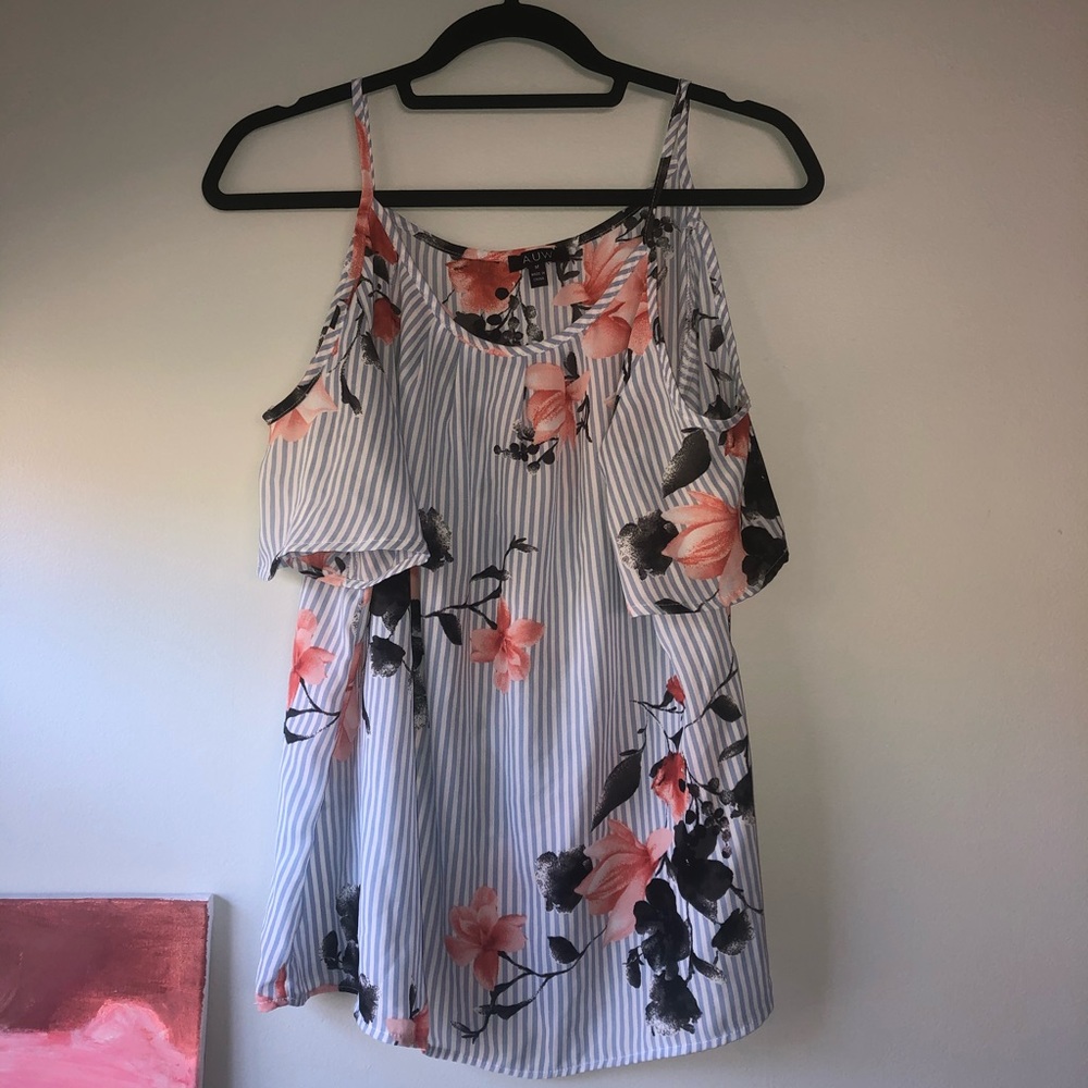 A women’s Blouse